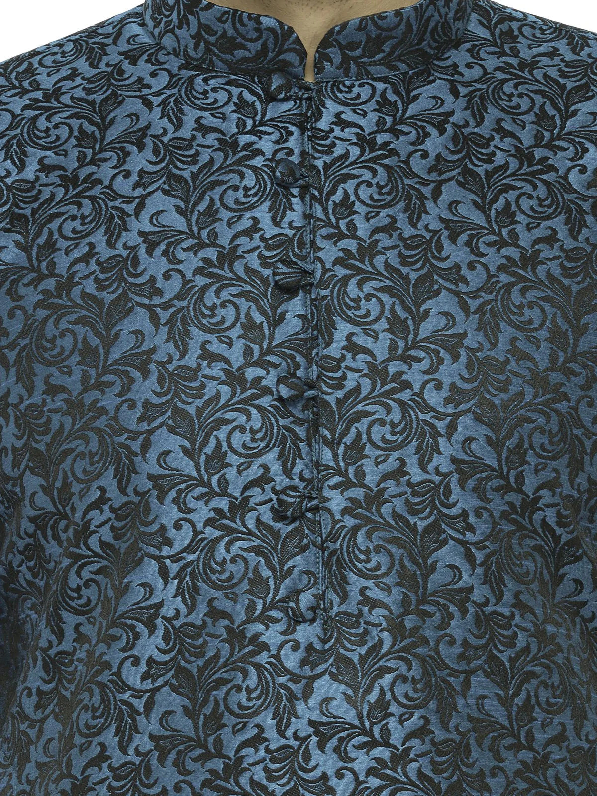 Men Green & Black Self Design Kurta with Churidar - Jompers