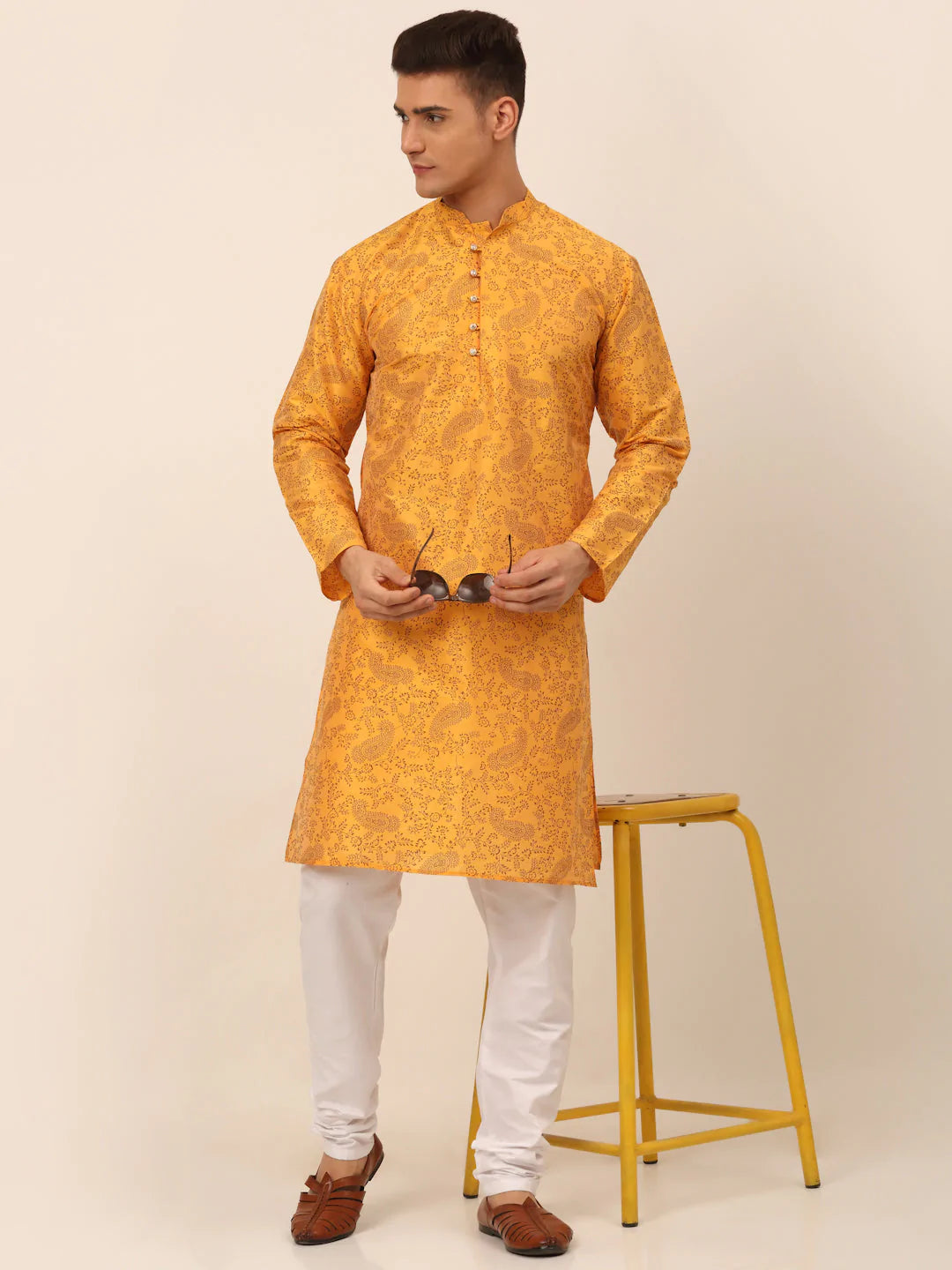 Men Mustard Paisley Printed Kurta with Pyjama ( JOKP 667 Mustard )