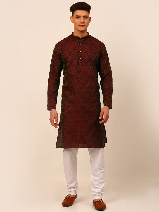 Men Maroon Floral Printed Kurta with Churidar ( JOKP 669 Maroon )