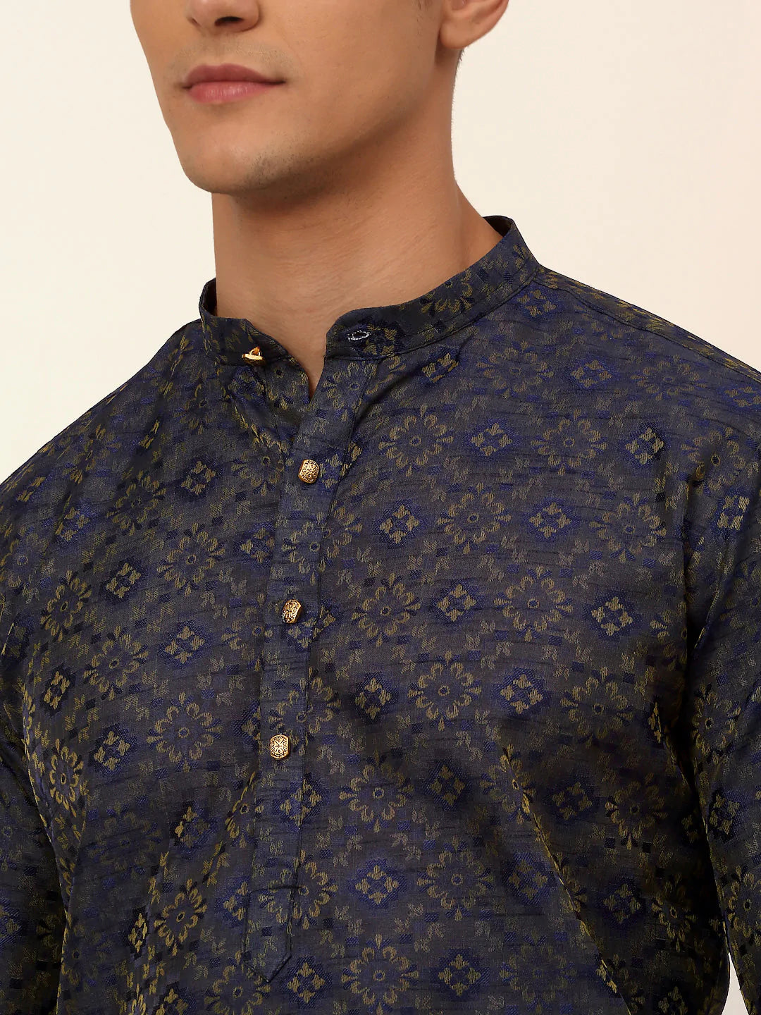 Men Navy Blue Floral Printed Kurta with Churidar ( JOKP 669 Navy )