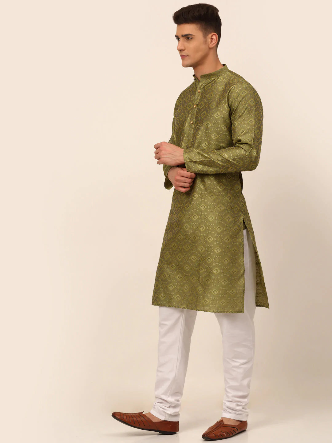 Men Pista Green Floral Printed Kurta with Churidar ( JOKP 669 Pista )