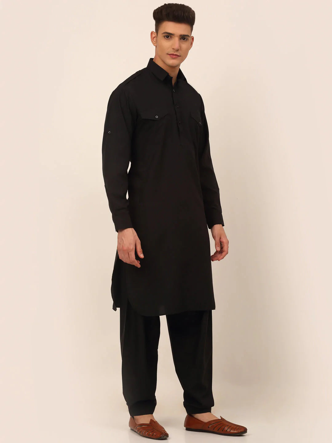 Men Black Cotton Solid Pathani Kurta with Salwar ( JOKP 670 Black )