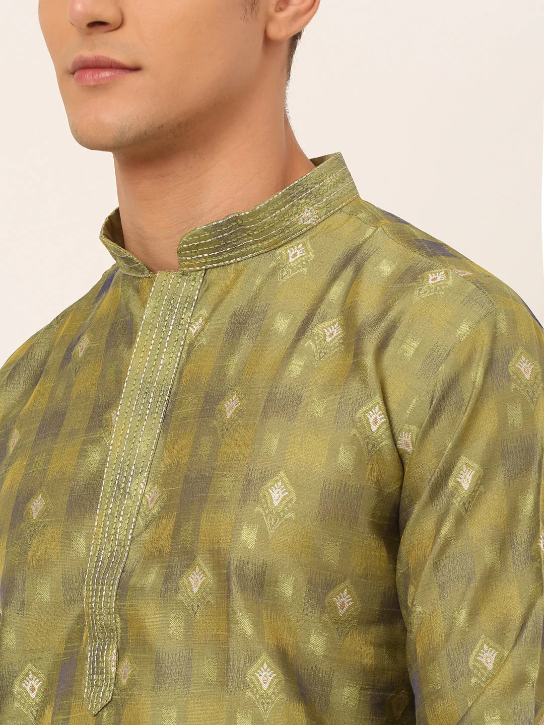 Jompers Men's Green Collar Embroidered Woven Design Kurta Pajama ( JOKP 672 Green )