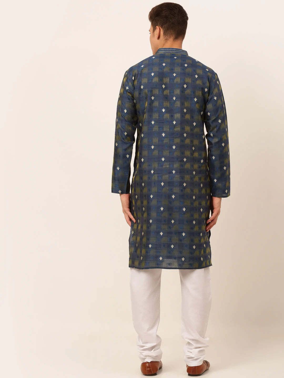 Jompers Men's Navy Blue Collar Embroidered Woven Design Kurta Pajama ( JOKP 672 Navy )
