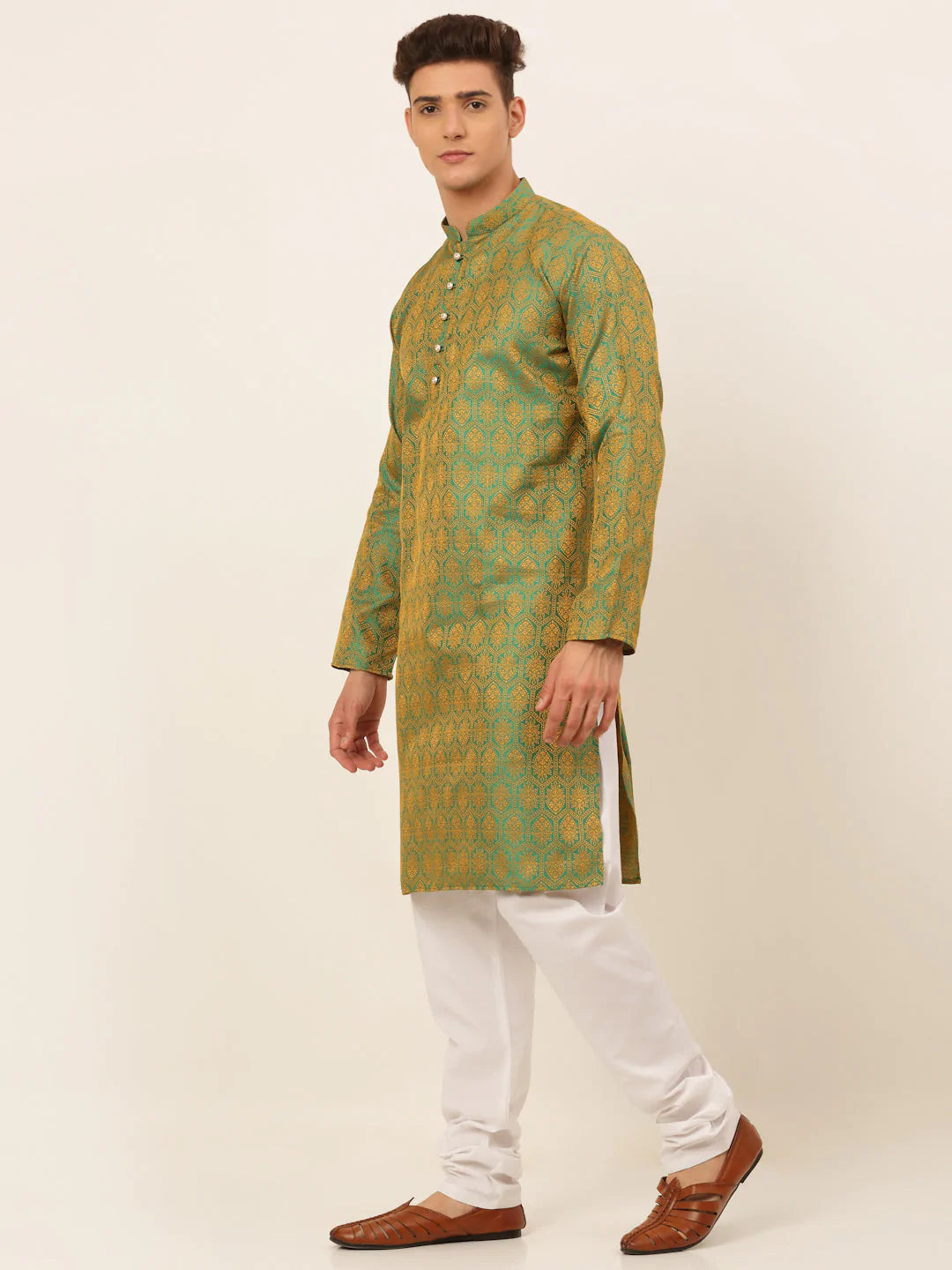 Jompers Men's Green and Golden Woven Design Kurta Pajama ( JOKP 674 Green )