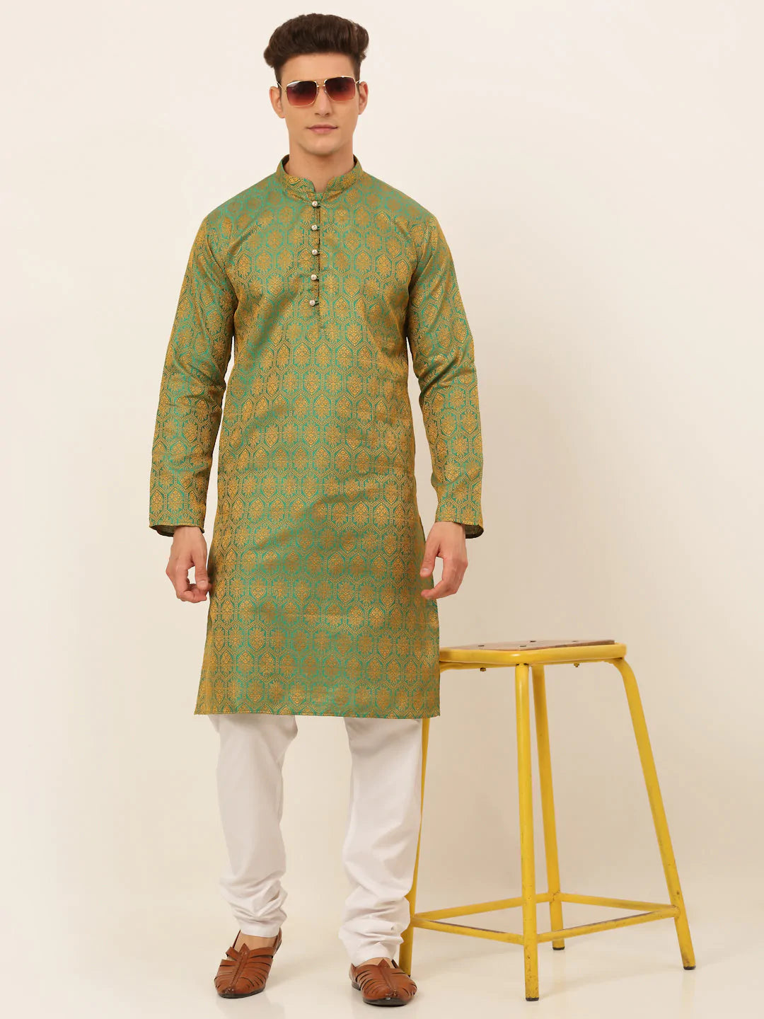 Jompers Men's Green and Golden Woven Design Kurta Pajama ( JOKP 674 Green )