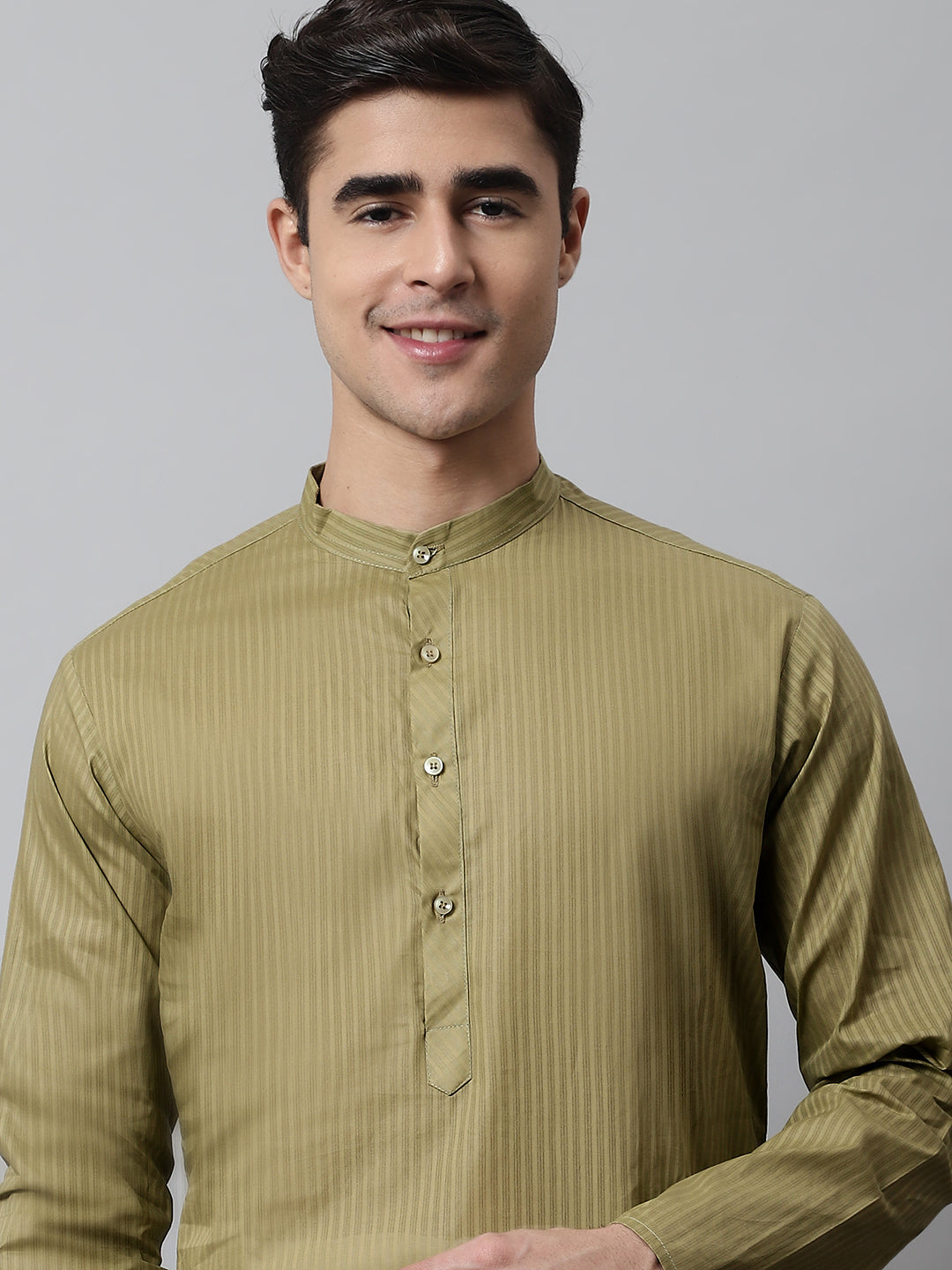 Jompers Men's Olive Green Cotton Striped Kurta Payjama Sets ( JOKP 679Olive )