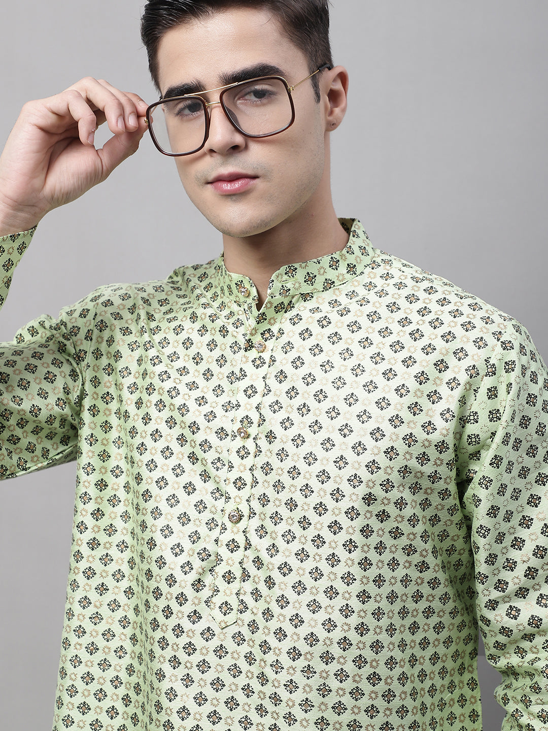 Men's Pista Green Printed Silk Blend Kurta Payjama