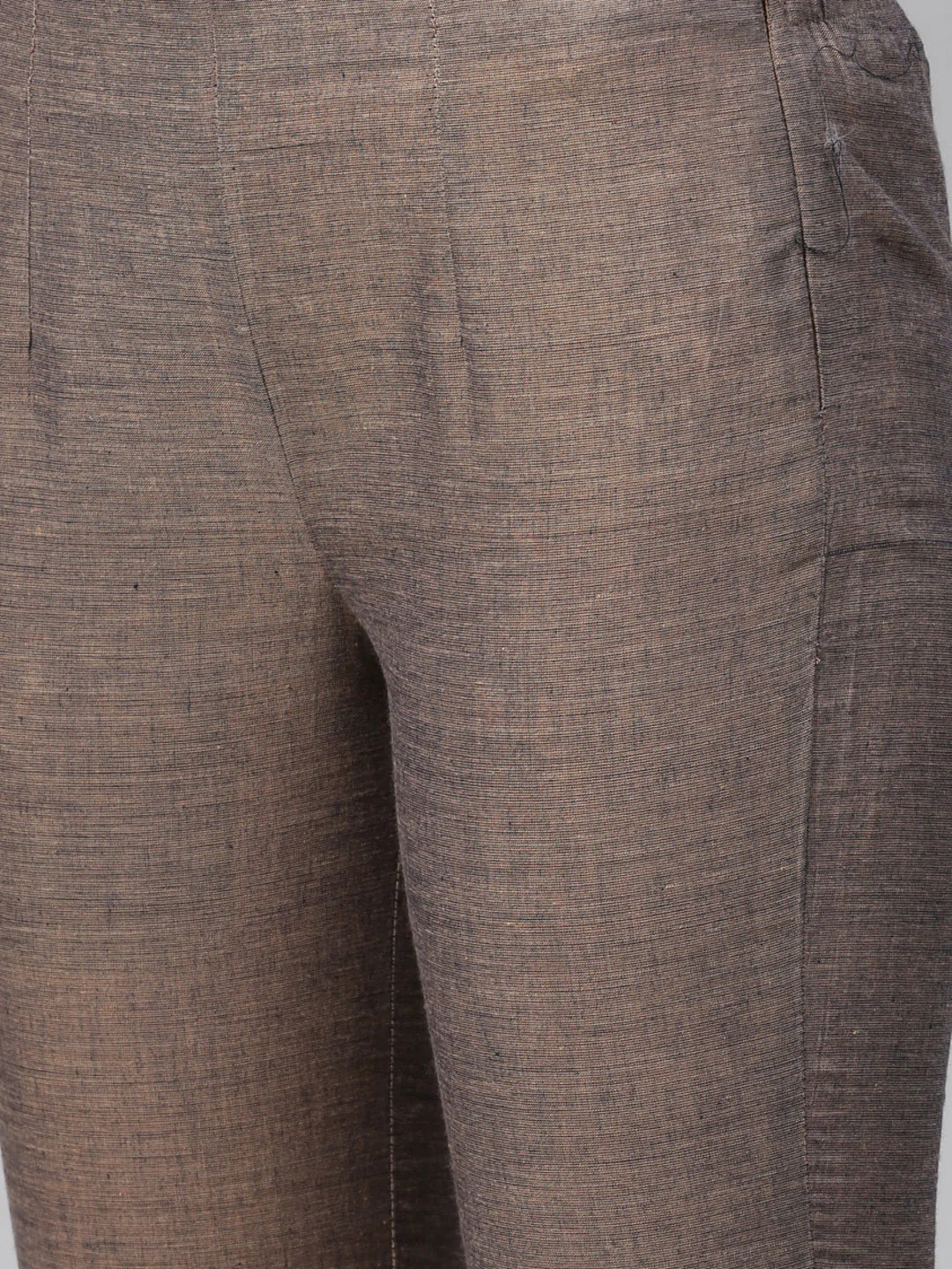 Jompers Women Grey Yoke Design Kurta with Trousers (JOKS 1321 Grey)