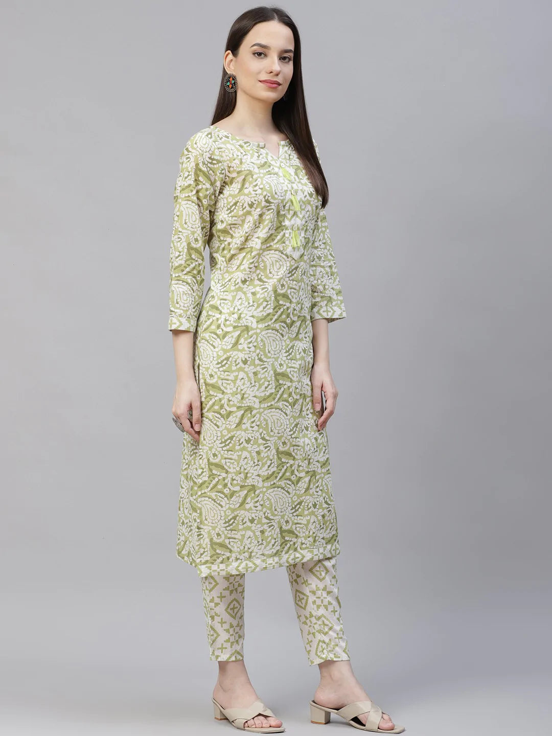 Women Green Ethnic Motifs Printed Pure Cotton Kurta with Trousers & Dupatta ( JOKS D24G 1402 Green )