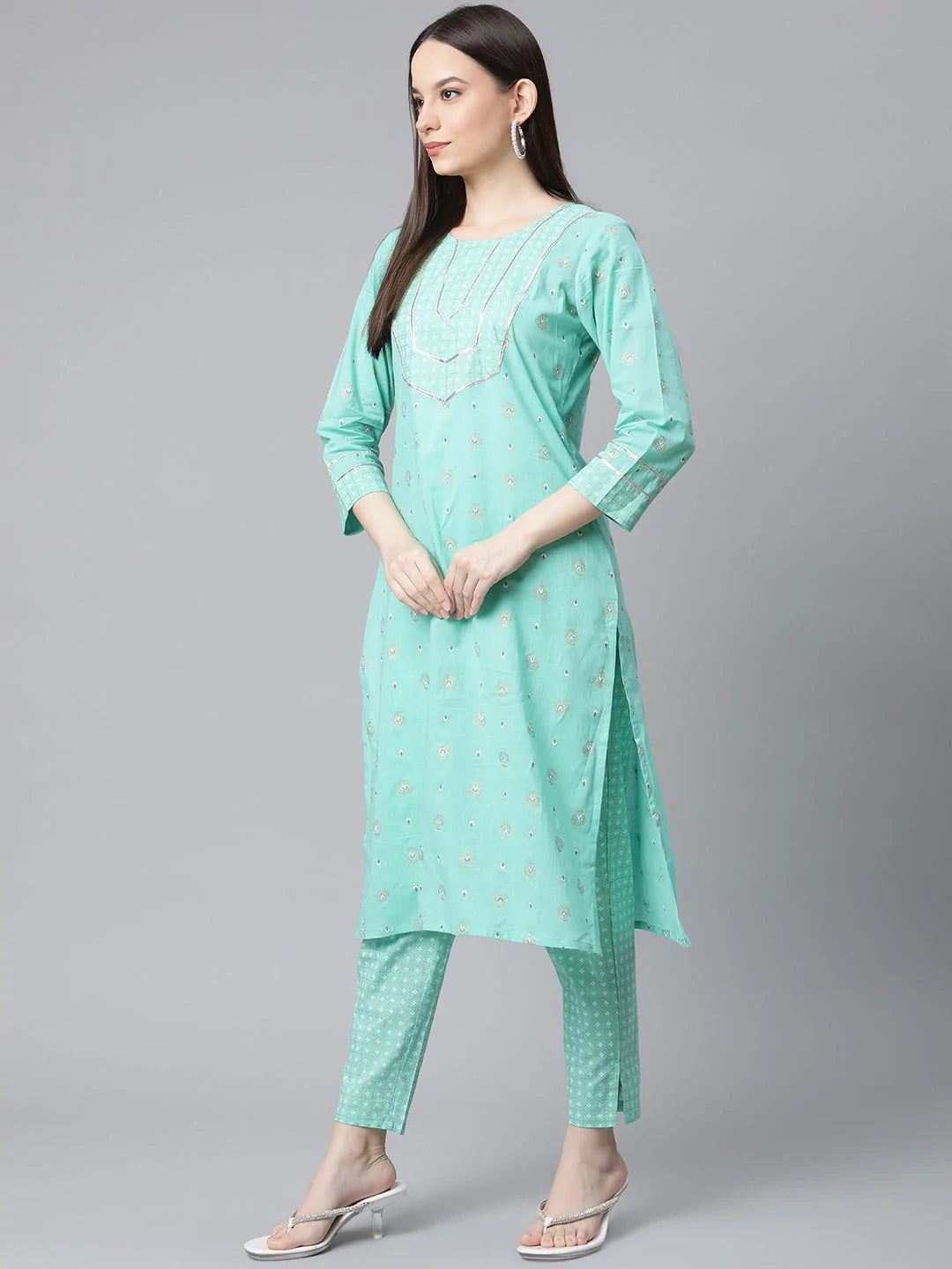 Women Green Floral Printed Regular Pure Cotton Kurta with Trousers & With Dupatta ( JOKS D28W 1412 Green )