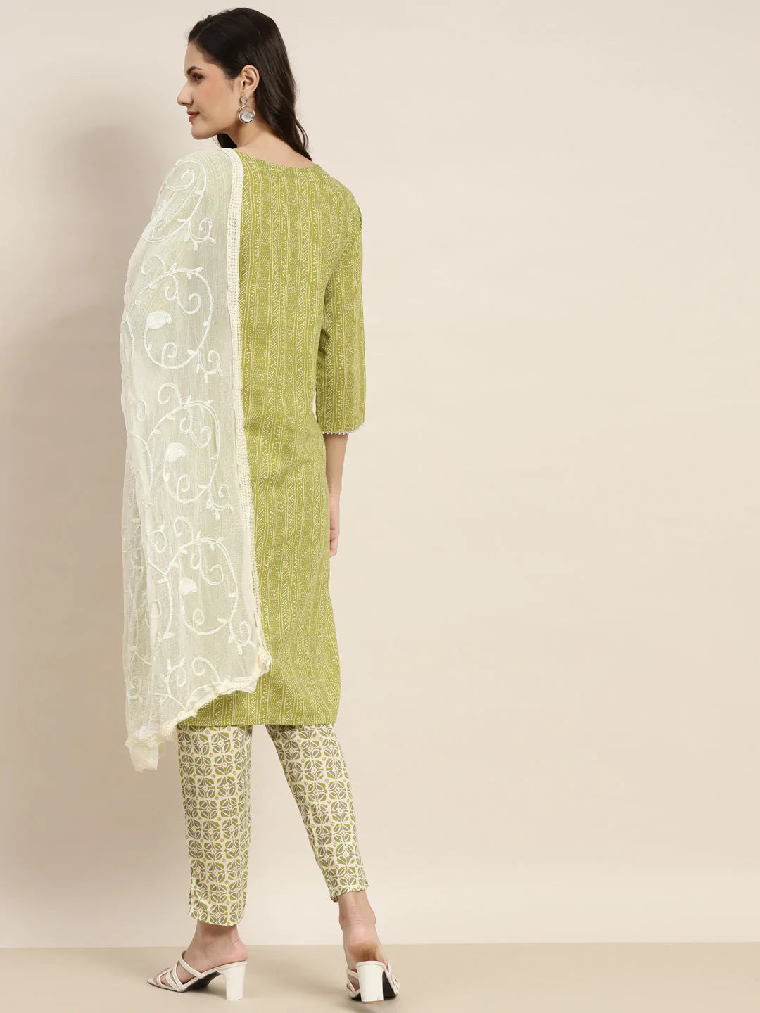 Printed Gotta Patti Kurta with Trousers & Dupatta ( JOKS D36W 1470 Green )