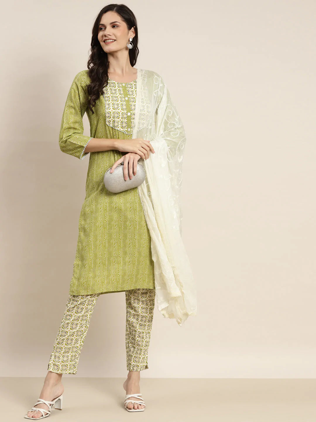 Printed Gotta Patti Kurta with Trousers & Dupatta ( JOKS D36W 1470 Green )