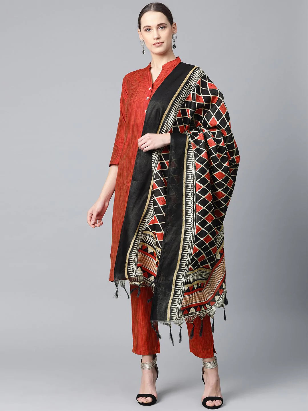 Jompers Women Red & Black Self-Striped Kurta with Trousers & Dupatta ( JOKS D4R 1310 Red )