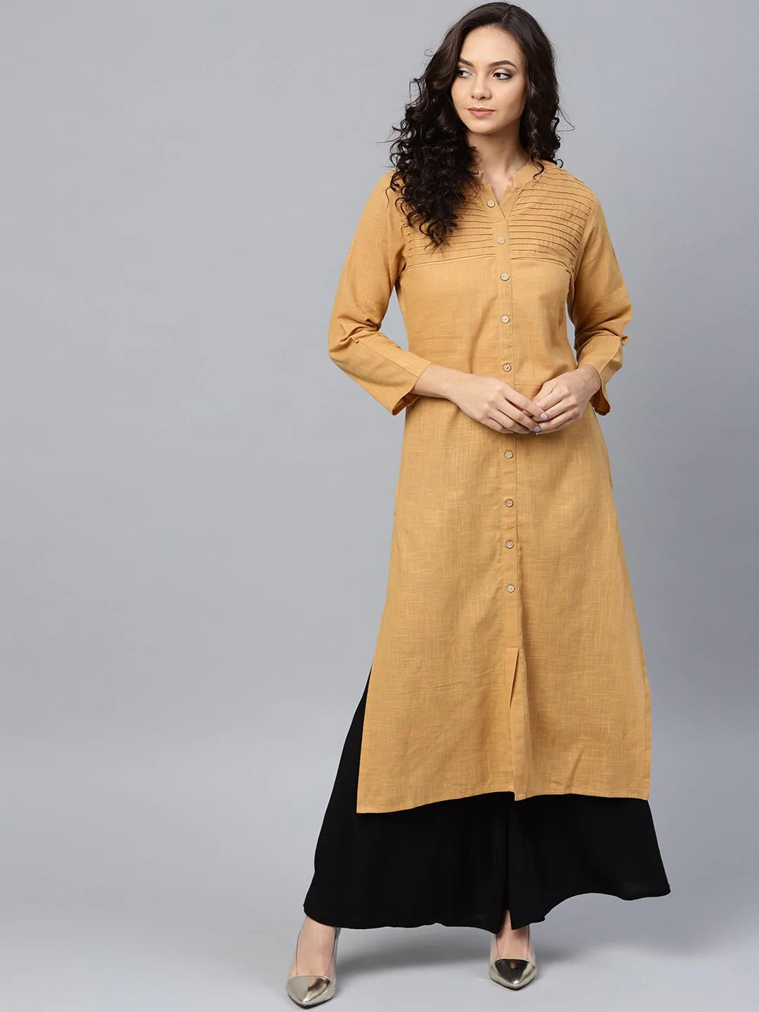 Jompers Women Beige Cotton Straight Kurta with Pintucks ( JOK 1237 Beige )