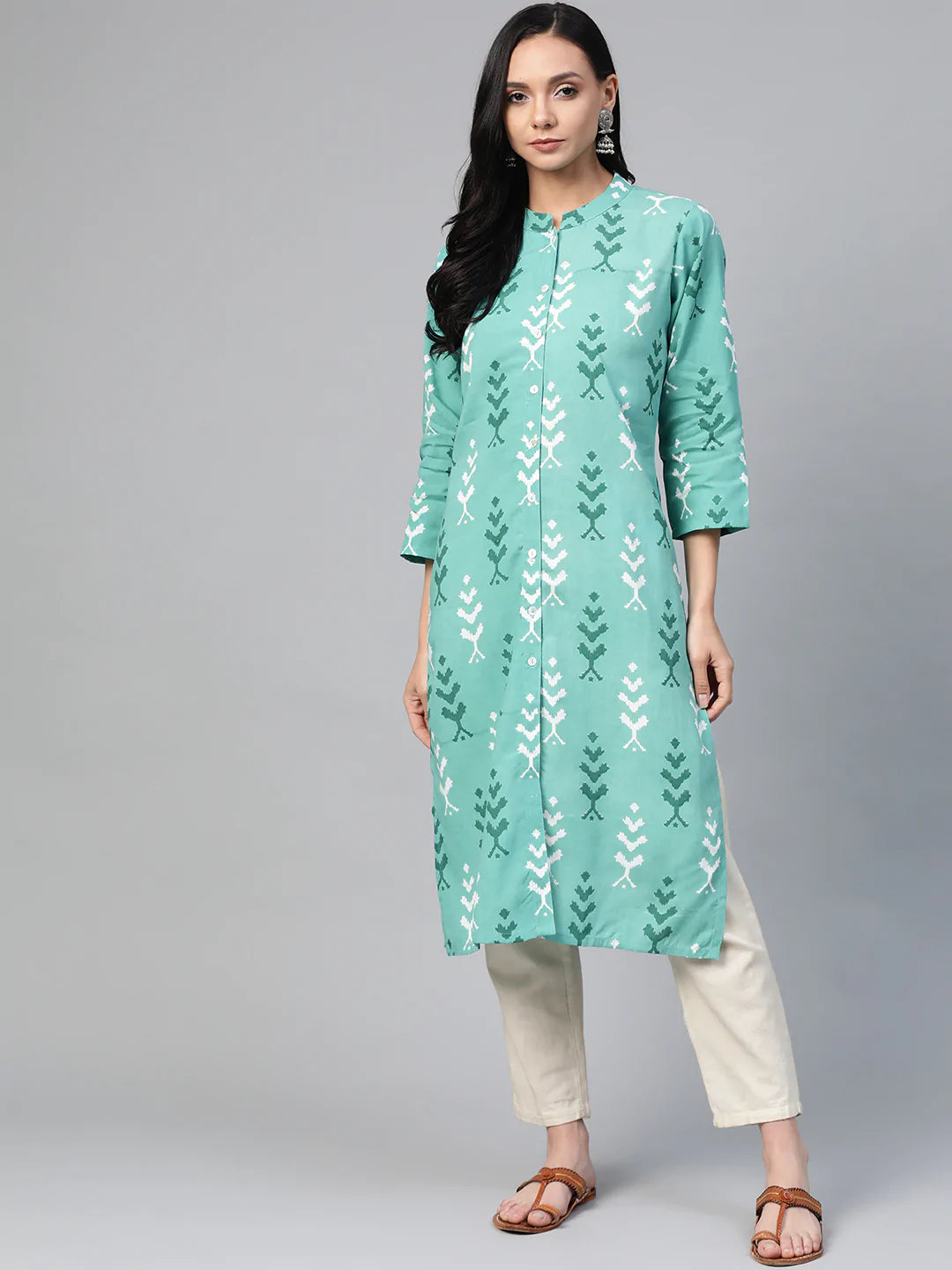 Jompers Women Green & White Ikkat Print Straight Kurta ( JOK 1270 Sky )