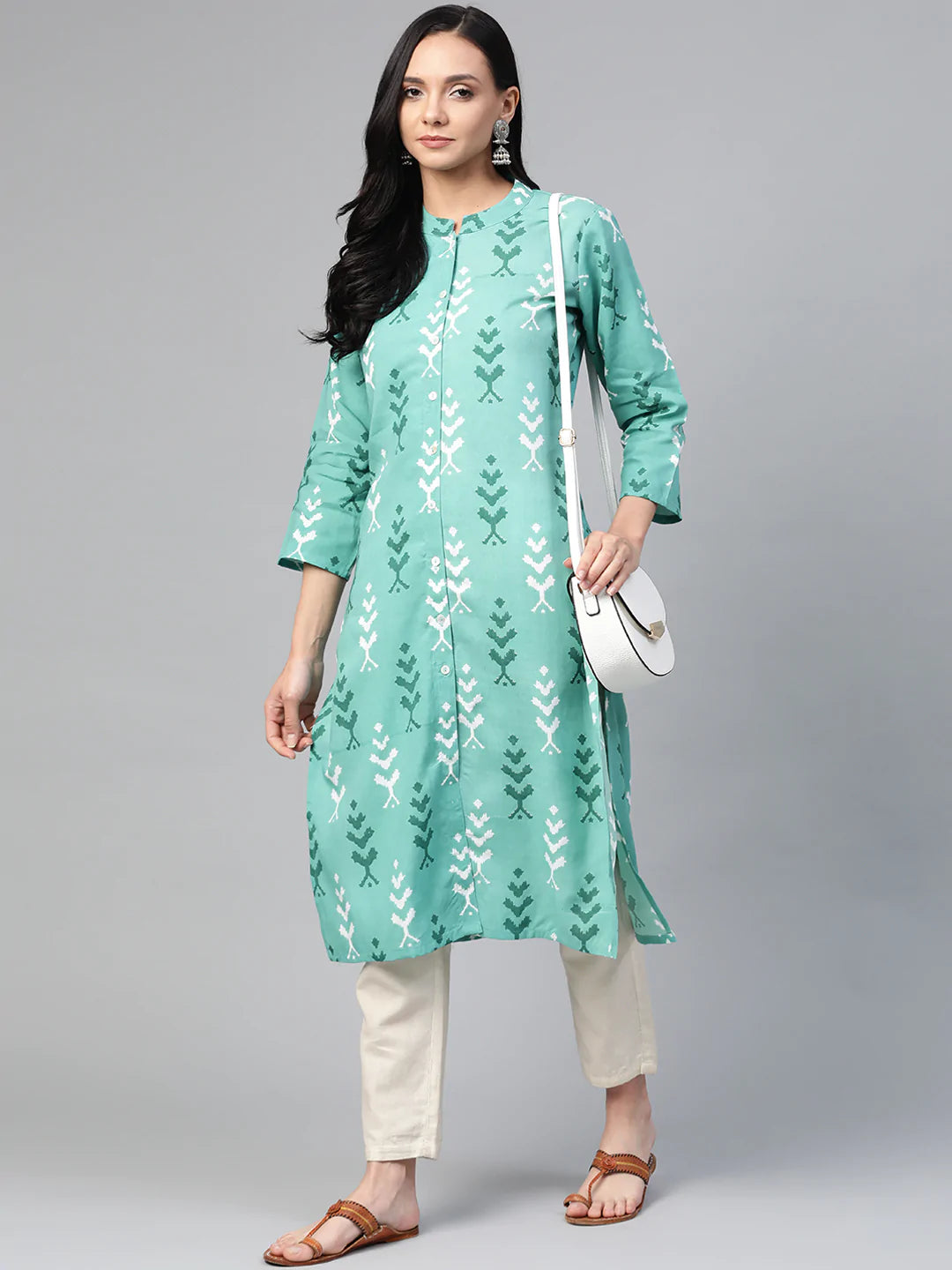 Jompers Women Green & White Ikkat Print Straight Kurta ( JOK 1270 Sky )