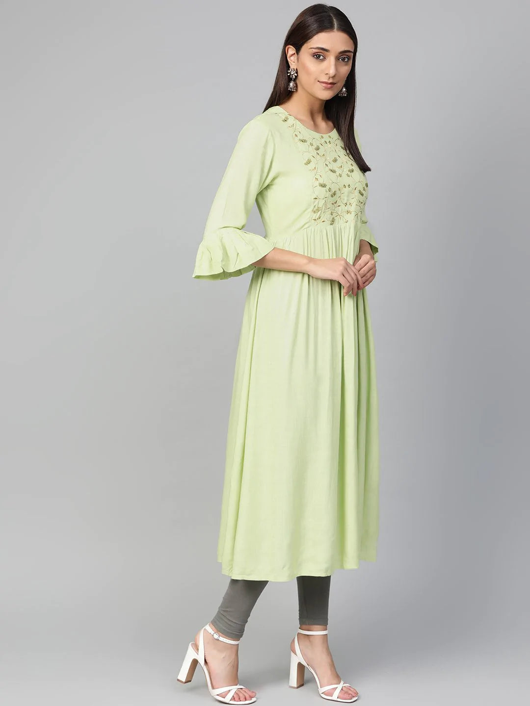 Jompers Women Green & Golden Yoke Design A-Line Kurta ( JOK 1288 Green )