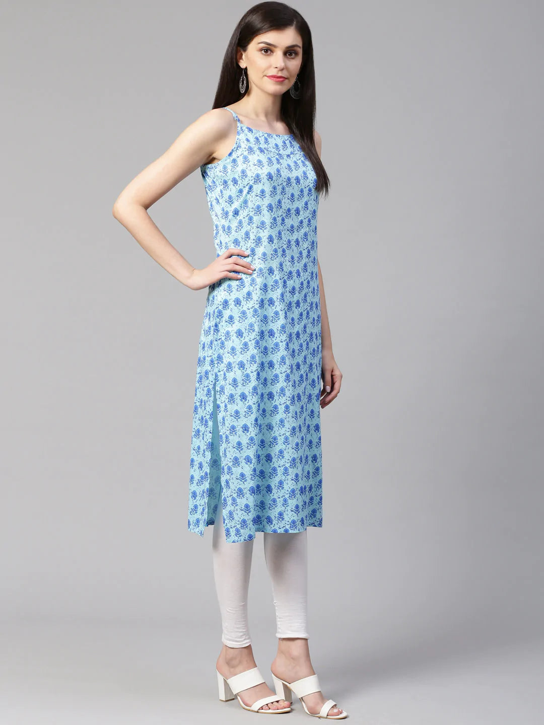 Jompers Women Blue Printed Straight Kurta (JOK 1323 Blue)