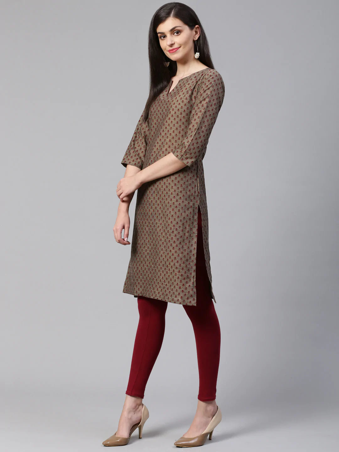 Jompers Women Grey & Maroon Printed Straight Kurta(JOK 1328 Grey)