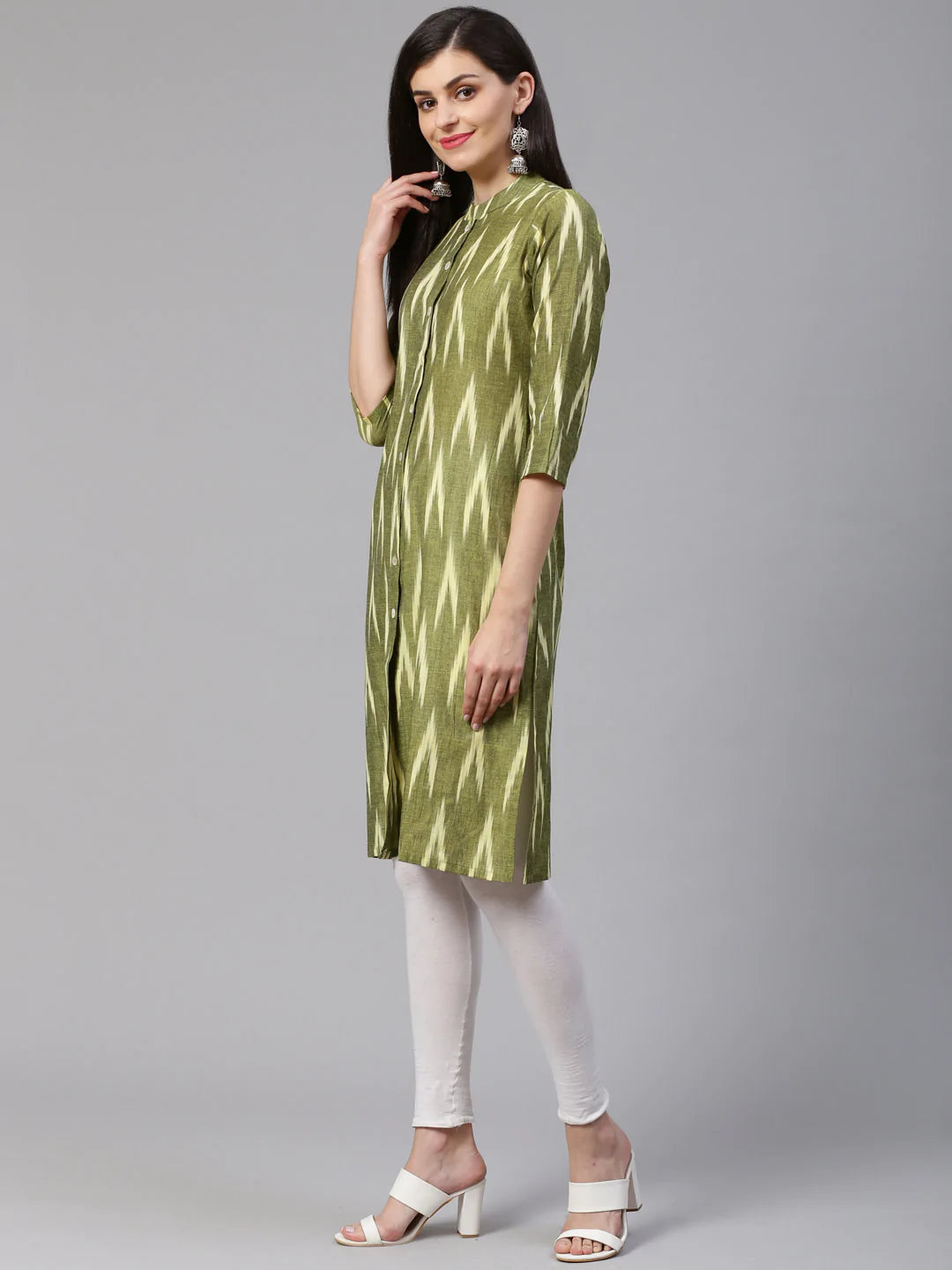 Jompers Women Green & Cream-Coloured Ikkat Woven Design Straight Kurta (JOK 1331 Green)