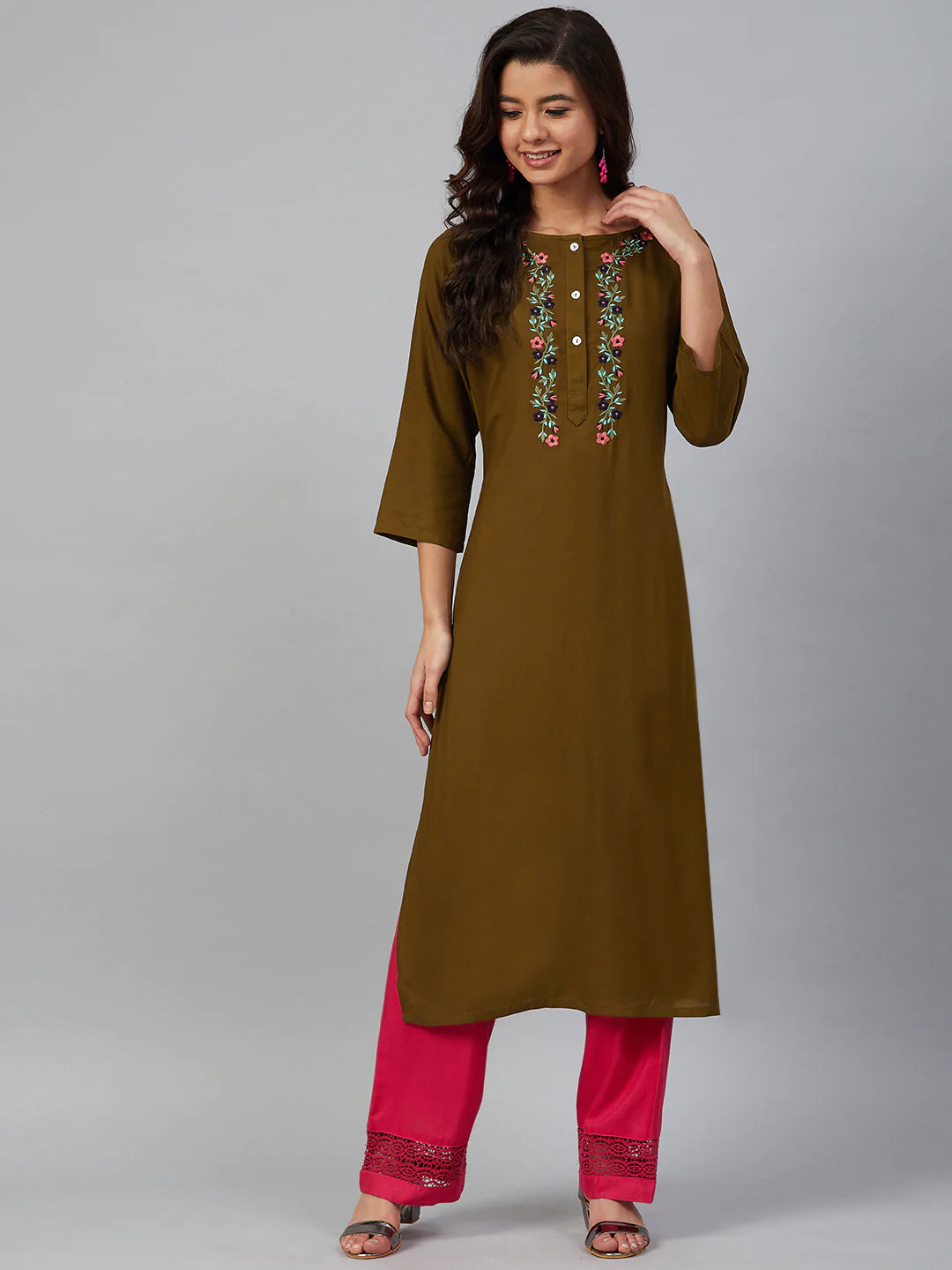Jompers Women Olive Brown & Pink Yoke Embroidered Straight Kurta ( JOK 1355 Golden )