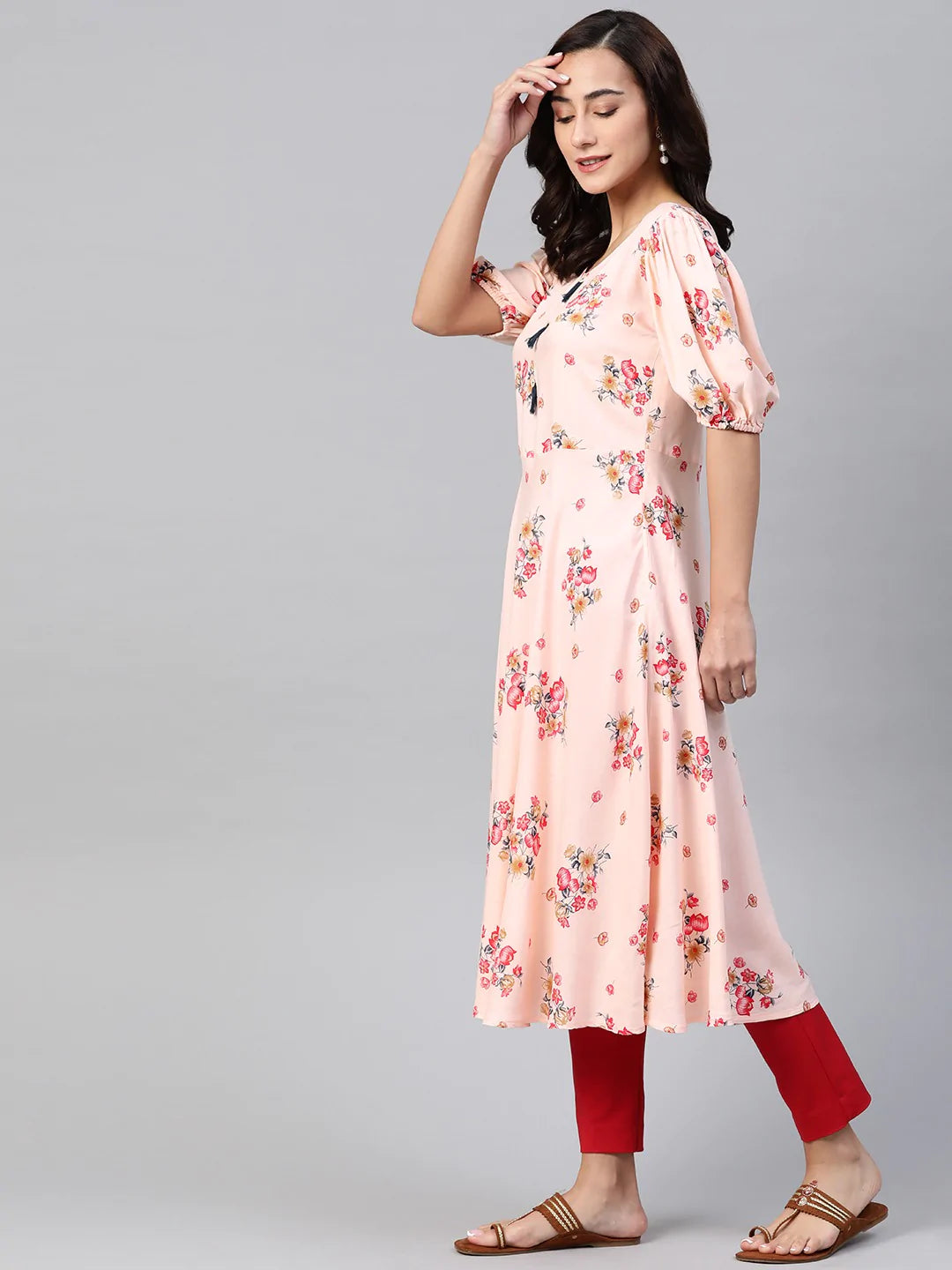 Jompers Women Pink & Red Floral Printed A-Line Kurta ( JOK 1378 Peach )