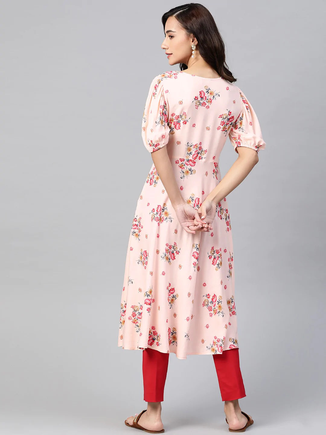 Jompers Women Pink & Red Floral Printed A-Line Kurta ( JOK 1378 Peach )