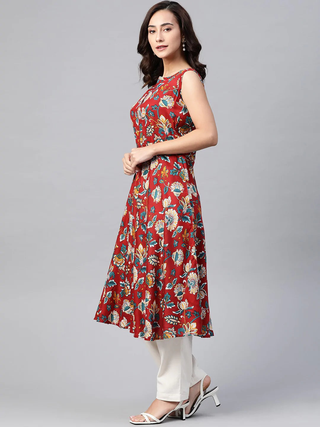 Jompers Women Maroon & Blue Ethnic Motifs Printed Flaired Kurta ( JOK 1380 Maroon )