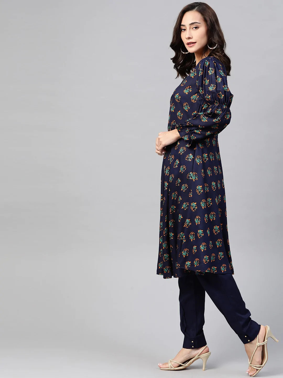 Jompers Women Navy & Mustard Yellow Floral Printed A-Line Kurta ( JOK 1381 Navy )