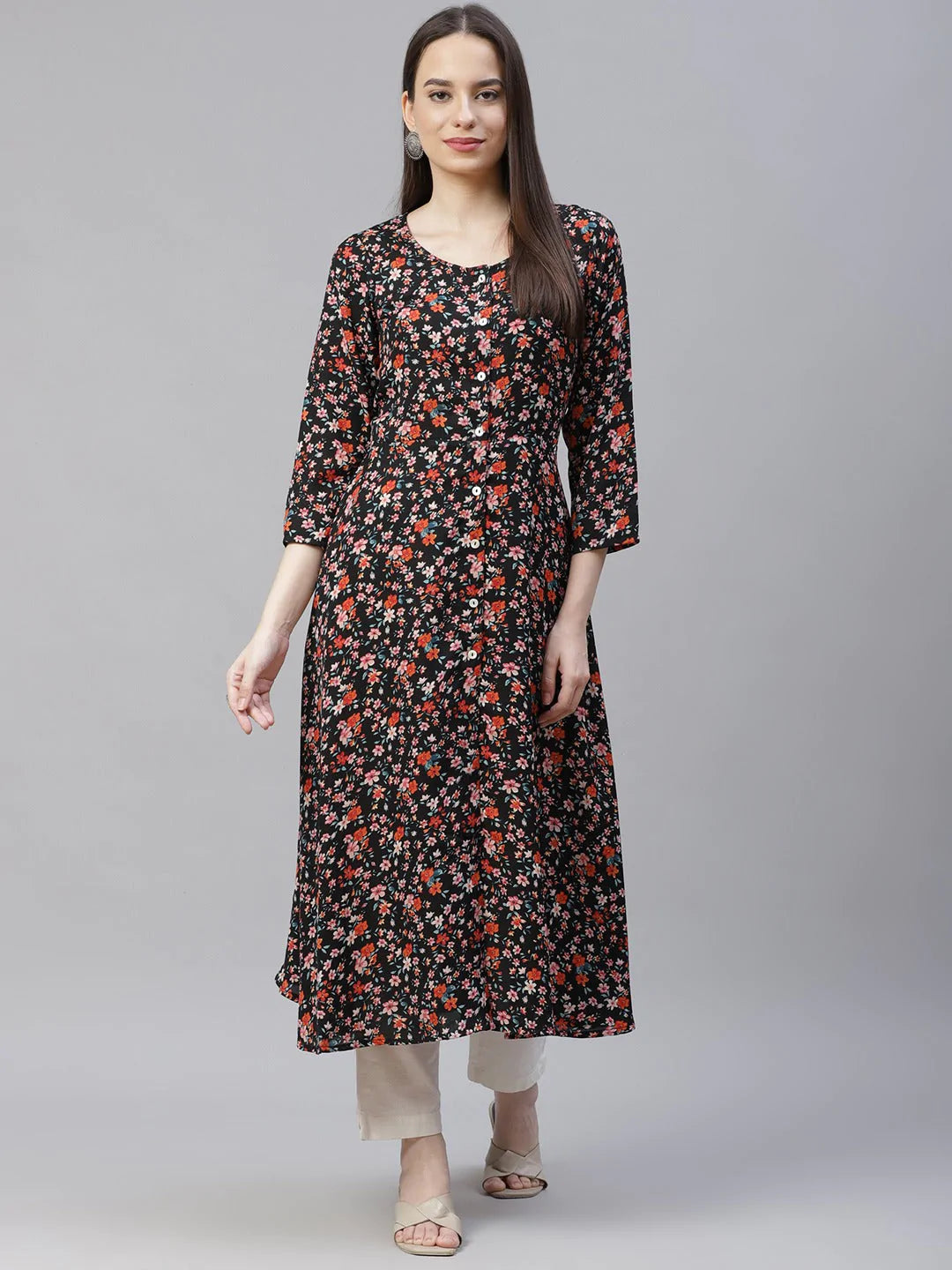 Jompers Women Black & Orange Floral Printed Floral Kurta ( JOK 1407 Black )