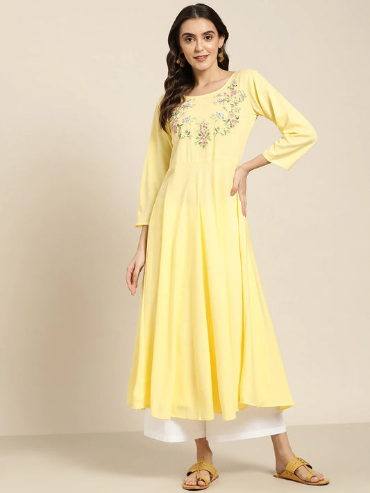 Women Yellow & Green Floral Embroidered Georgette Anarkali Kurta ( JOK 1440 Yellow )