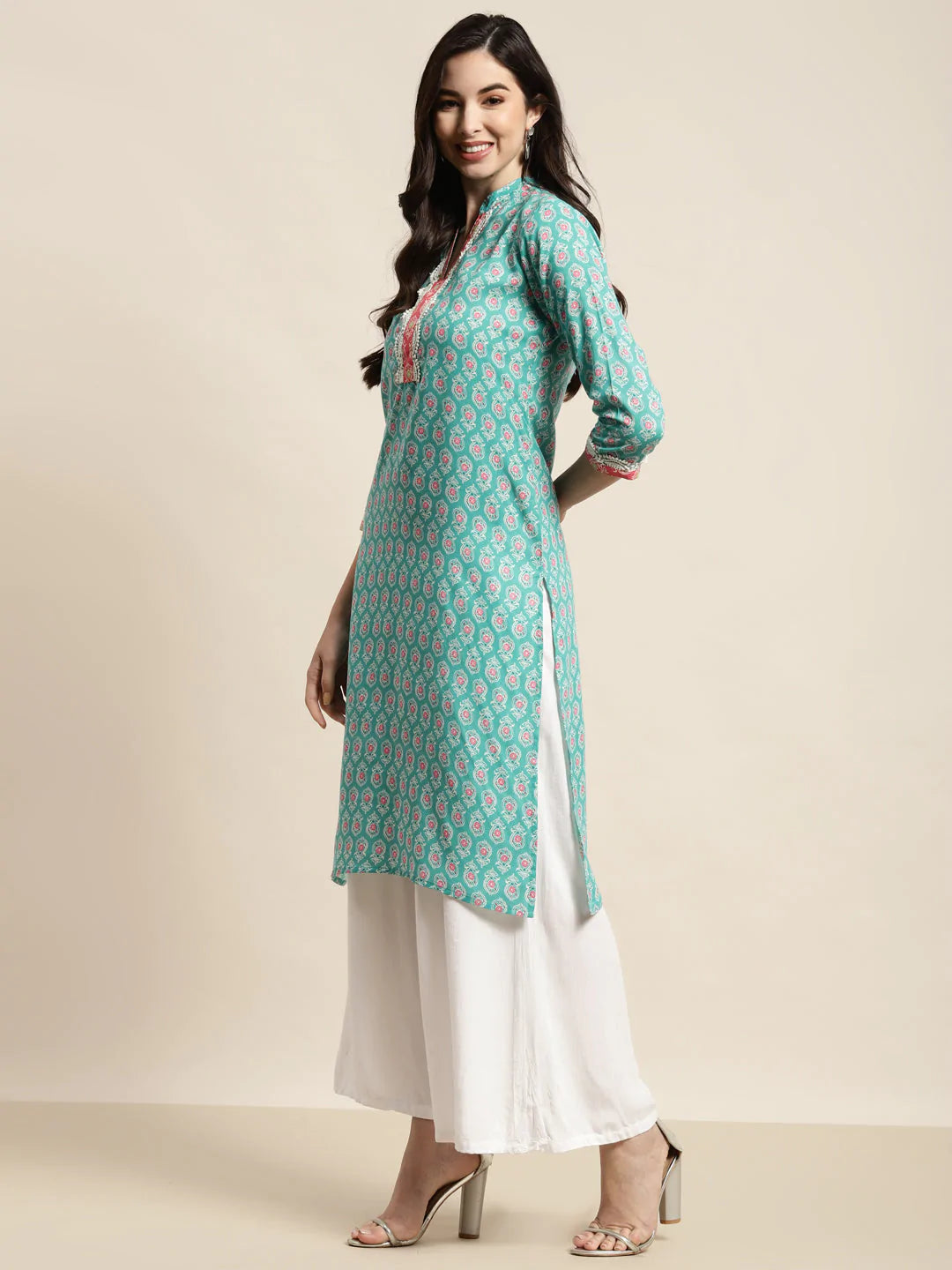 Ethnic Motifs Thread Work  Kurta ( JOK 1446 Blue )