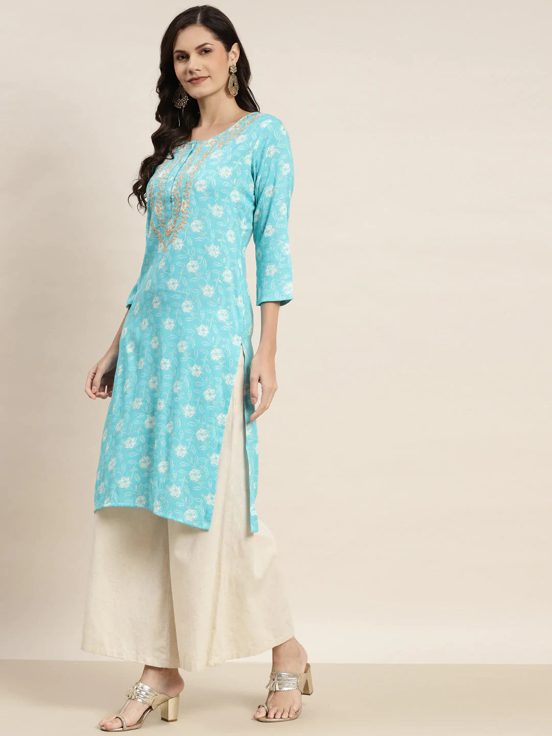 Floral Printed Embroidered Detail Kurta ( JOK 1463 Sky )