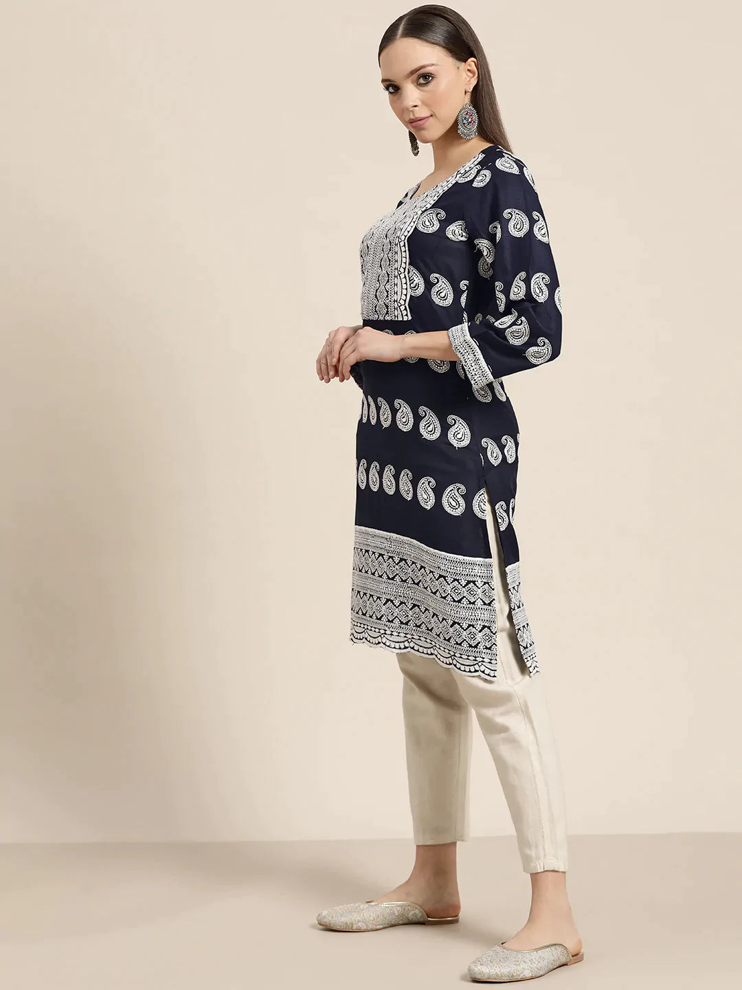 Women Paisley Embroidered Sequinned Chikankari Kurta ( JOK 1479 Navy )