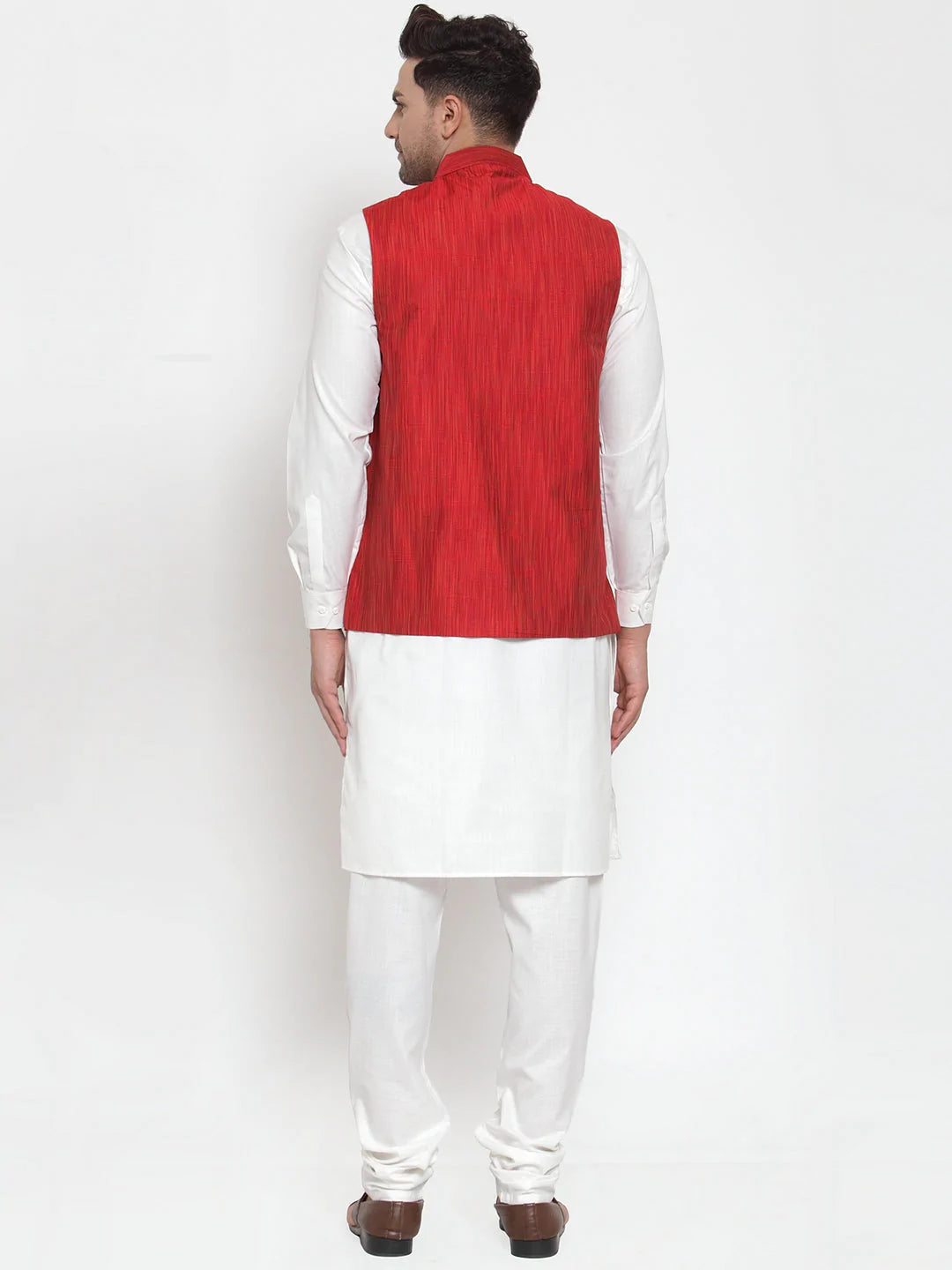 Jompers Men's White Solid Kurta with Pyjamas & Red Nehru Jacket ( JOKP WC 4064 Red-W )