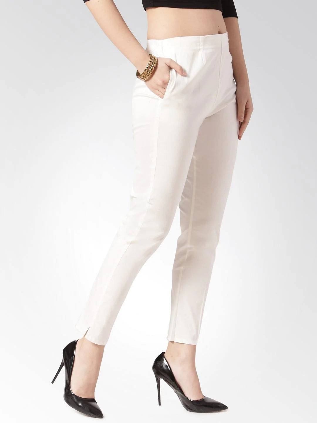 Jompers Women Off-White Smart Slim Fit Solid Regular Trousers ( JOP 2119 Off-White )