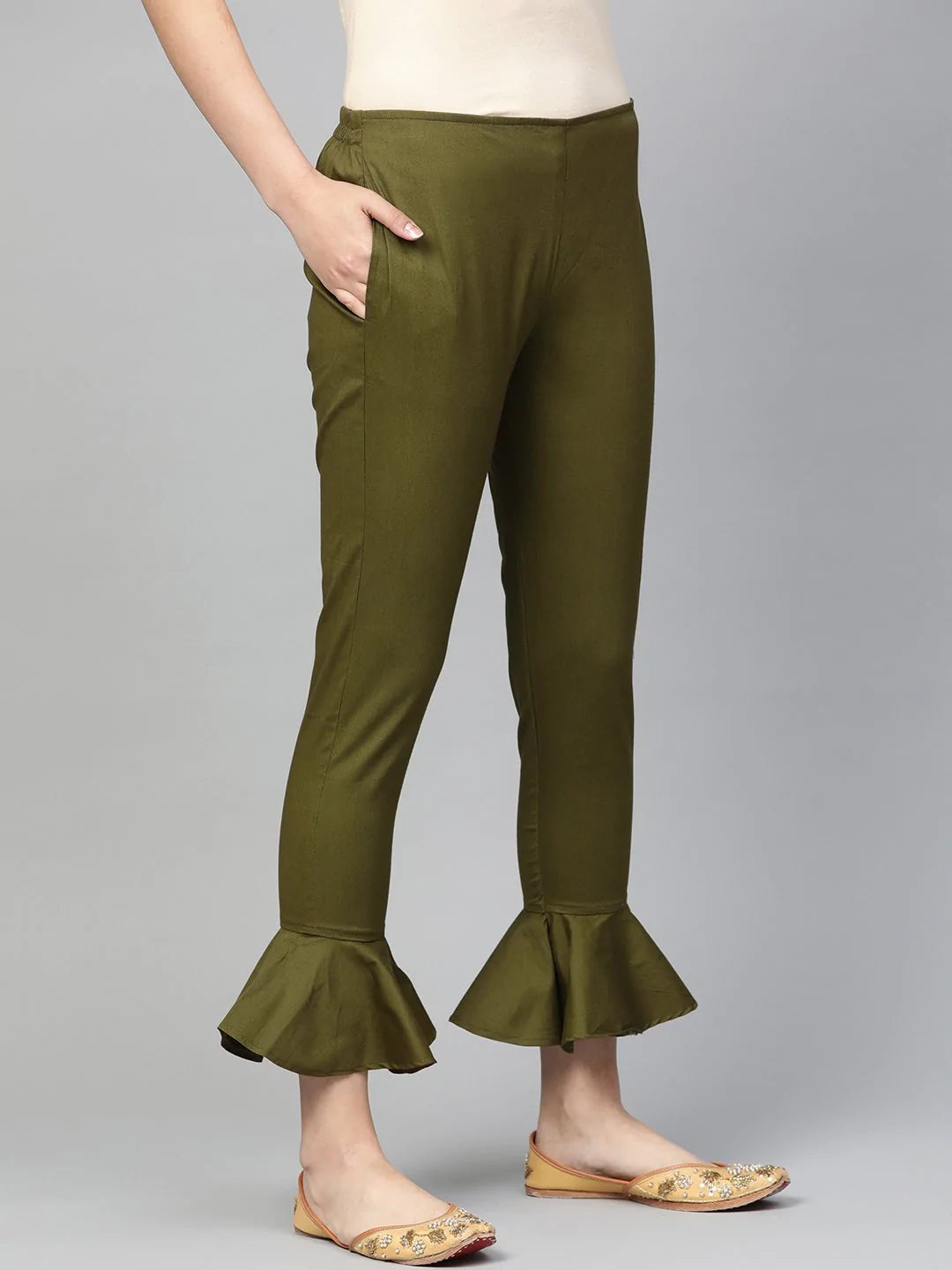 Jompers Women Olive Green Smart Fit Solid Bottom Flared Trousers ( JOP 2128 Olive )