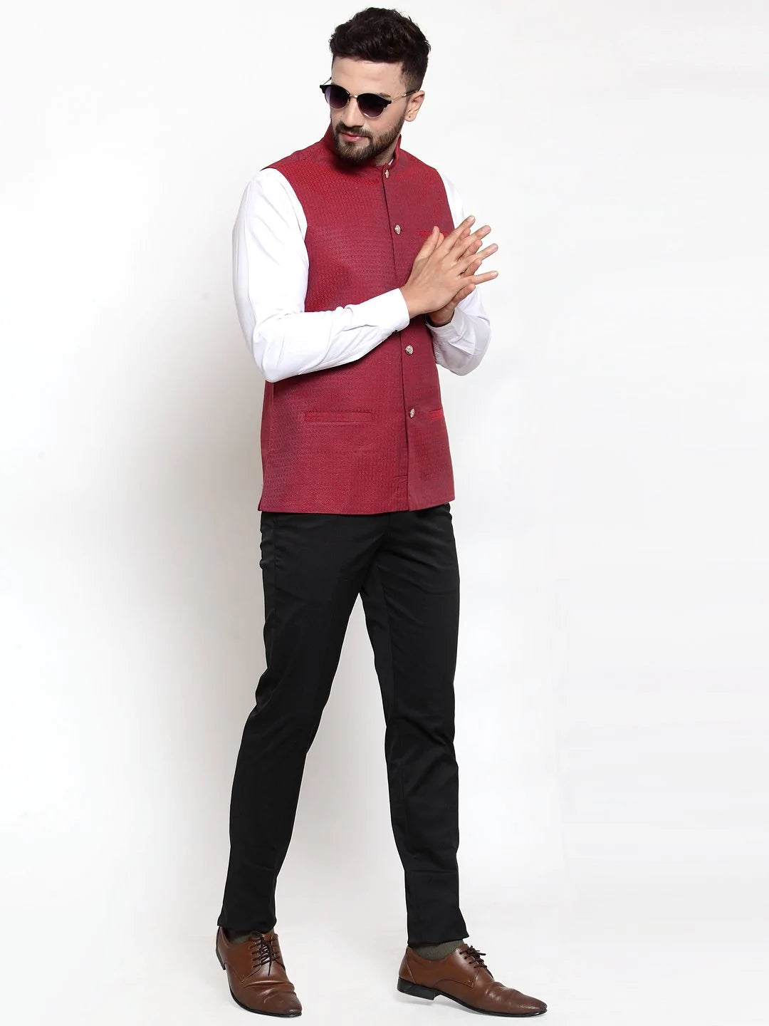 Jompers Men Maroon Woven Design Nehru Jacket ( JOWC 4001 Maroon)