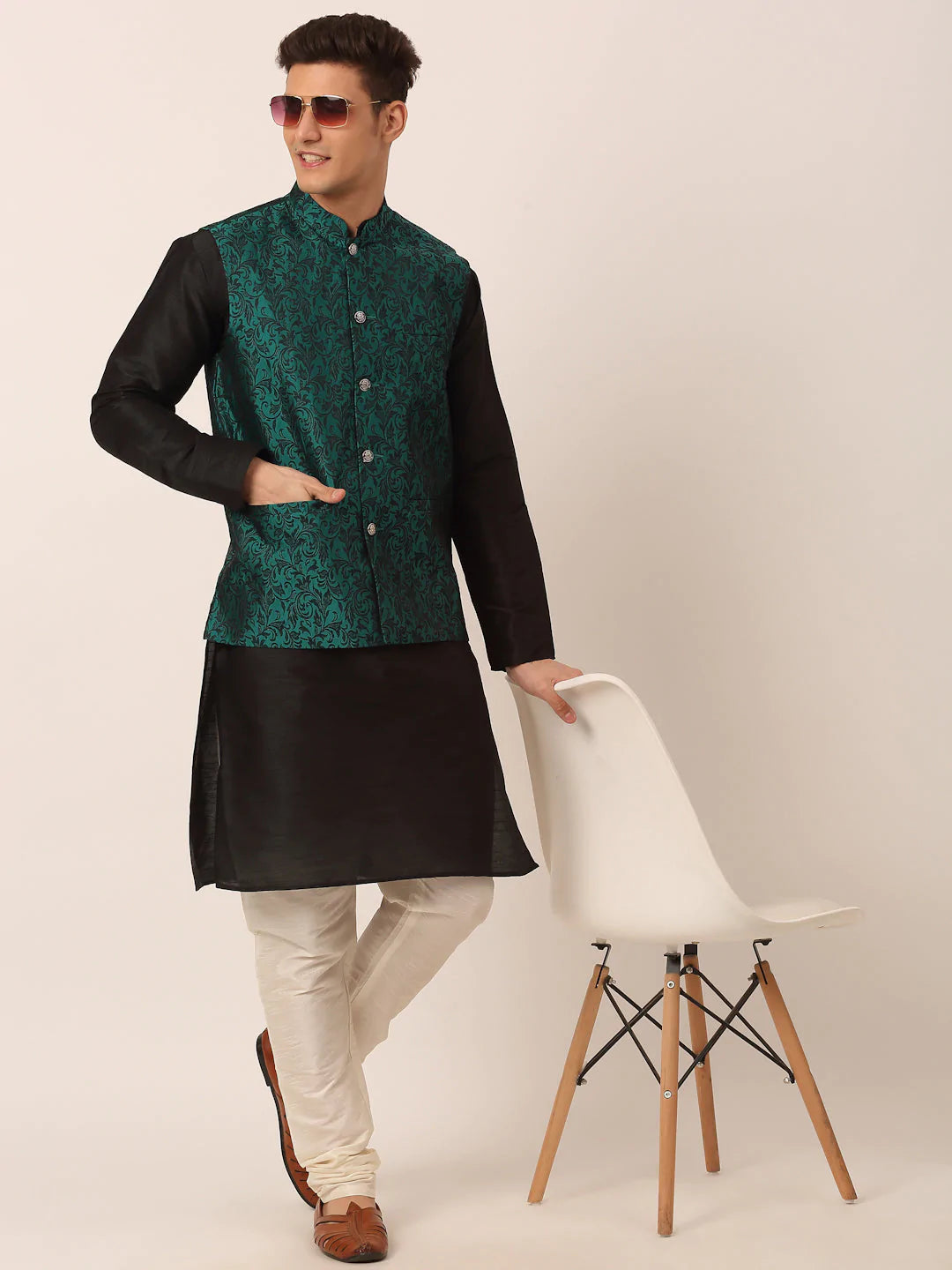 Men's Green Woven Design Nehru Jacket.( JOWC 4004 Green )