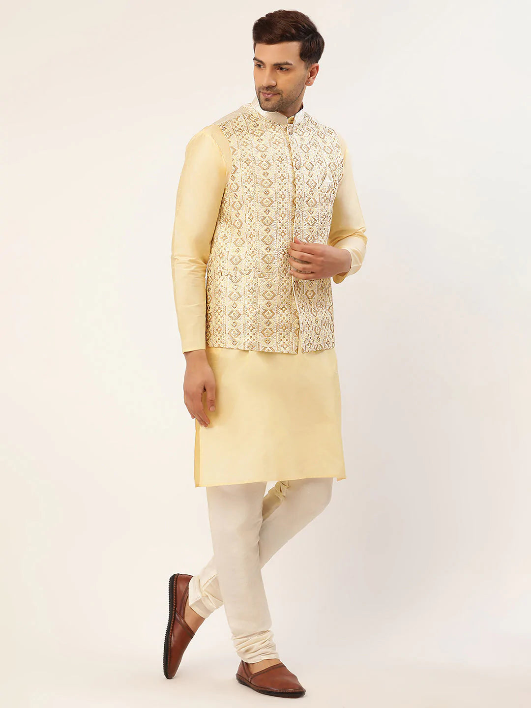 Men White & Gold Embroidered Woven Nehru Jacket( JOWC 4038 White )