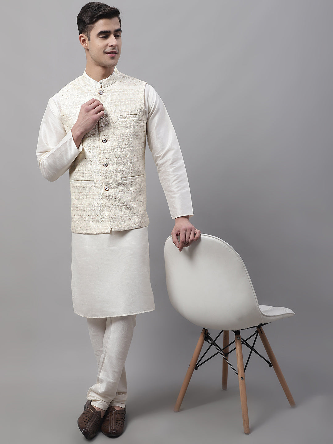Men Off White Woven Design Waistcoats ( JOWC 4073Off-White )