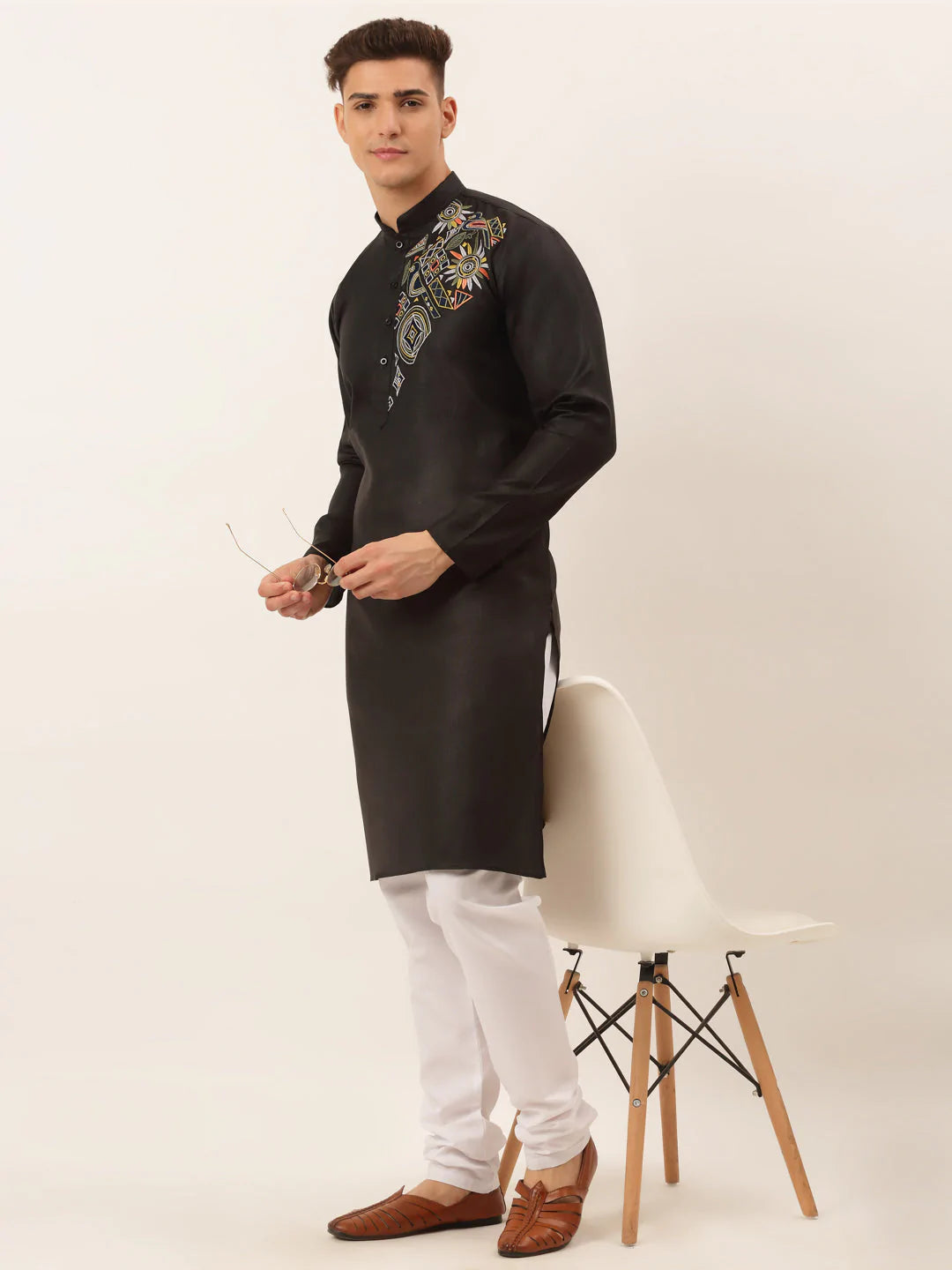 Men's Cotton Embroidered Kurtas ( KO 655 Black )