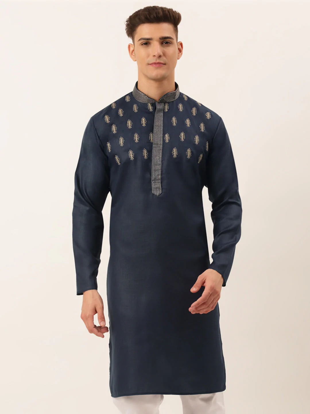 Men's Cotton Embroidered Kurtas ( KO 656 Navy )