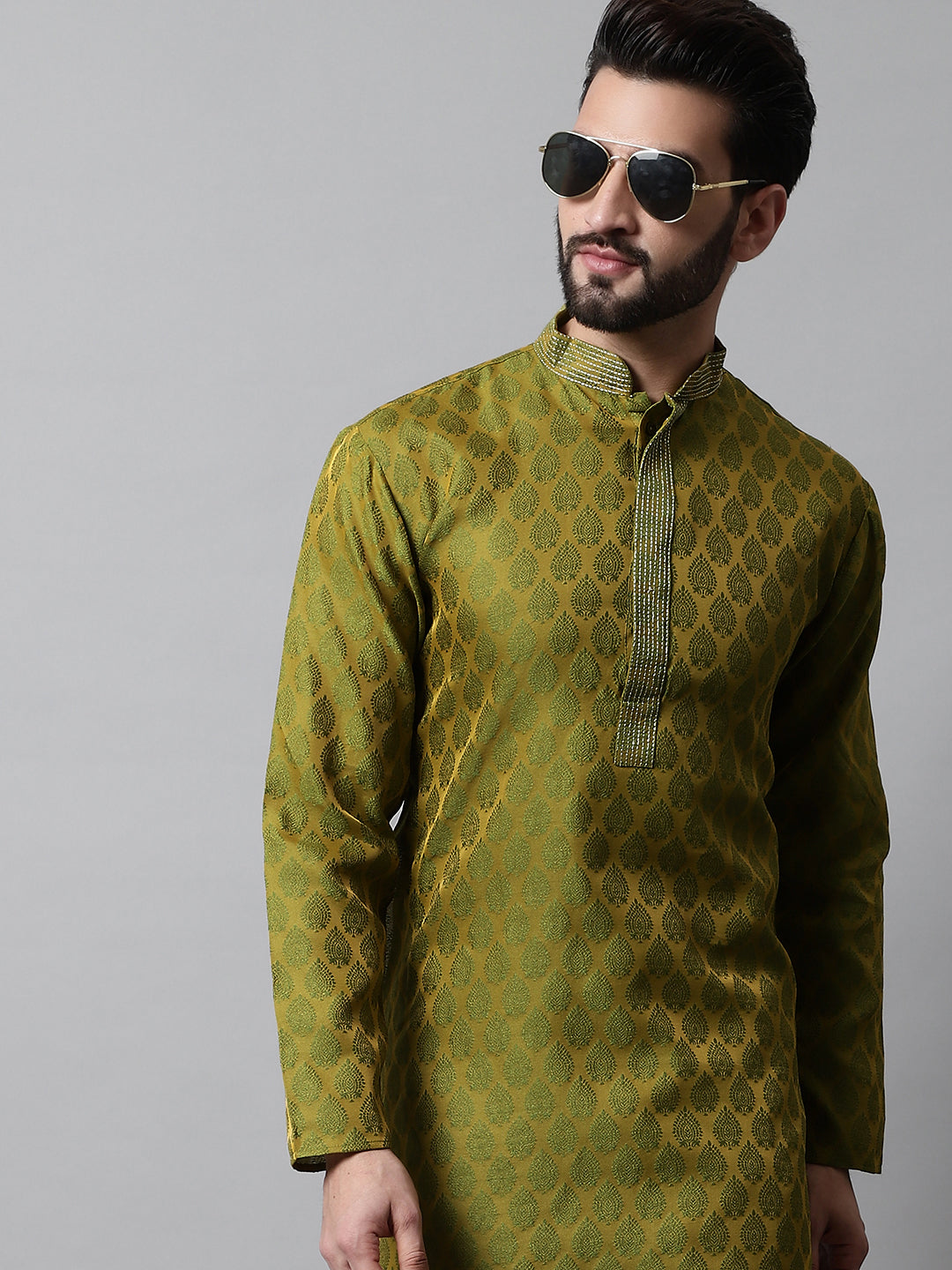 Men Olive Green and White Woven Design Kurtas ( KO 663Olive )