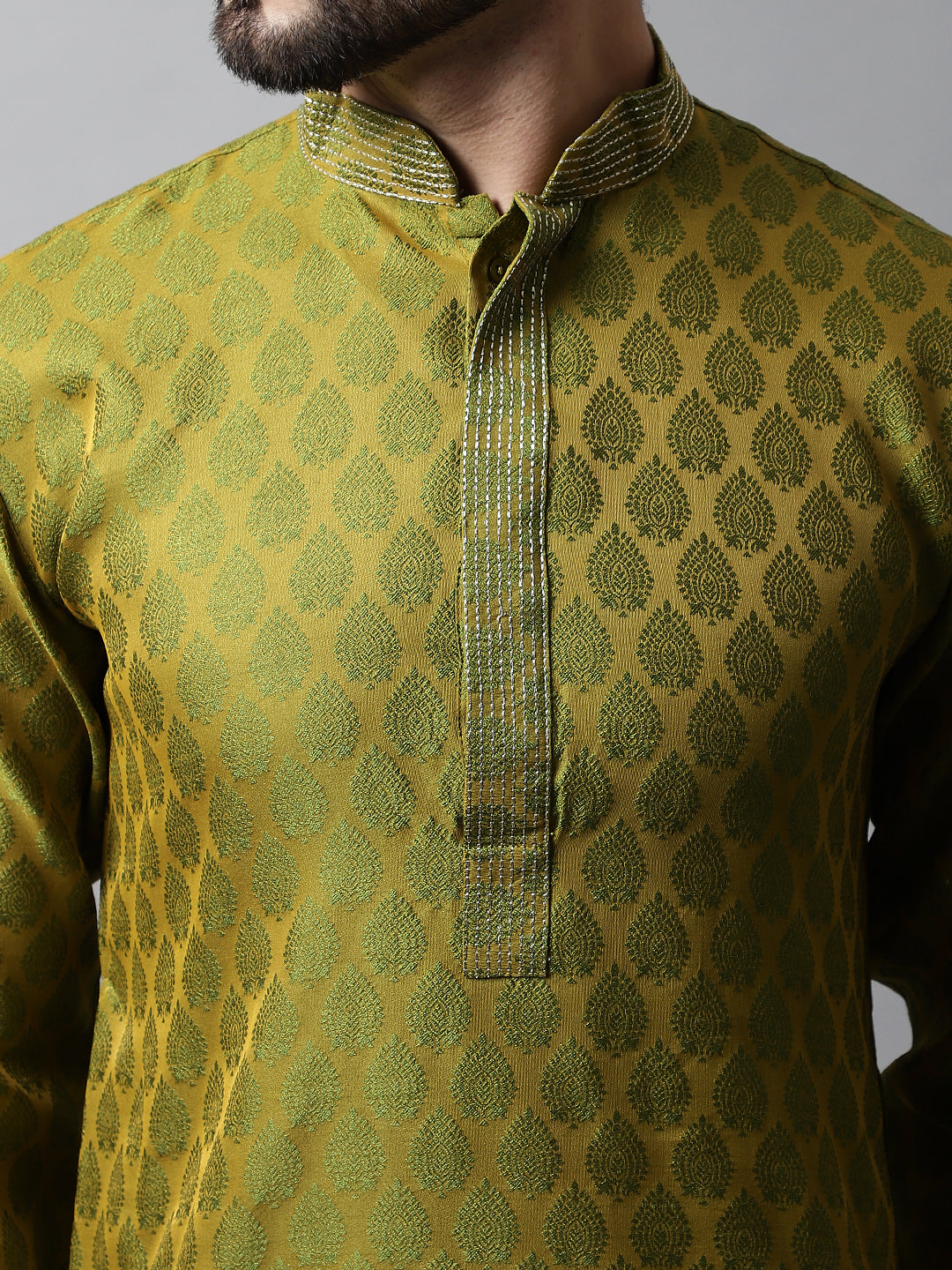 Men Olive Green and White Woven Design Kurtas ( KO 663Olive )