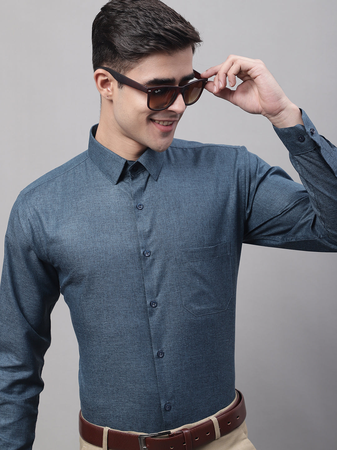 Men's Teal Blue Cotton Solid Formal Shirt