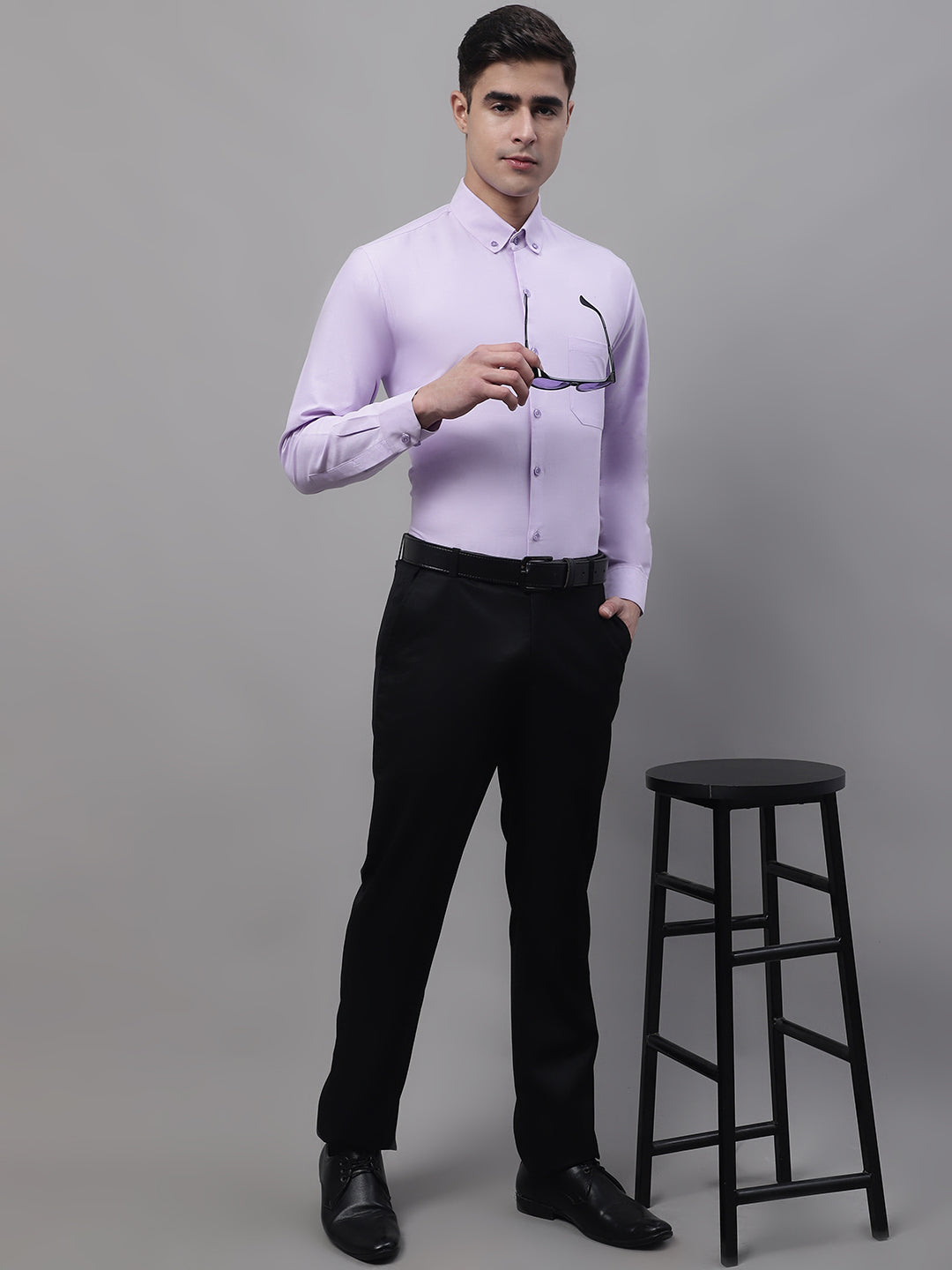 Men's Light Purple Cotton Solid Formal Shirt